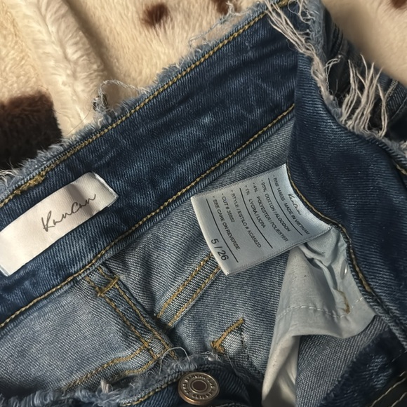 Kancan jeans size 5/26 worn a couple times still in great condition - Picture 3 of 3